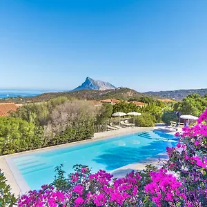 Apart-hotel Lu Nibareddu, San Teodoro (Sardinia)